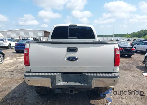 2011 Ford F250 Super Duty z USA, uszkodzony, nr VIN 1FT7W2BT7BEB71835